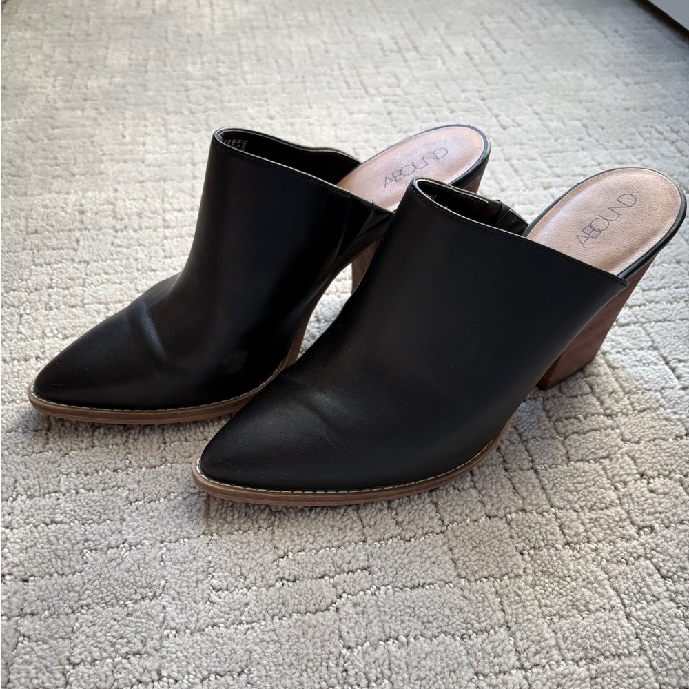 Abound Black Mules with Brown Heel